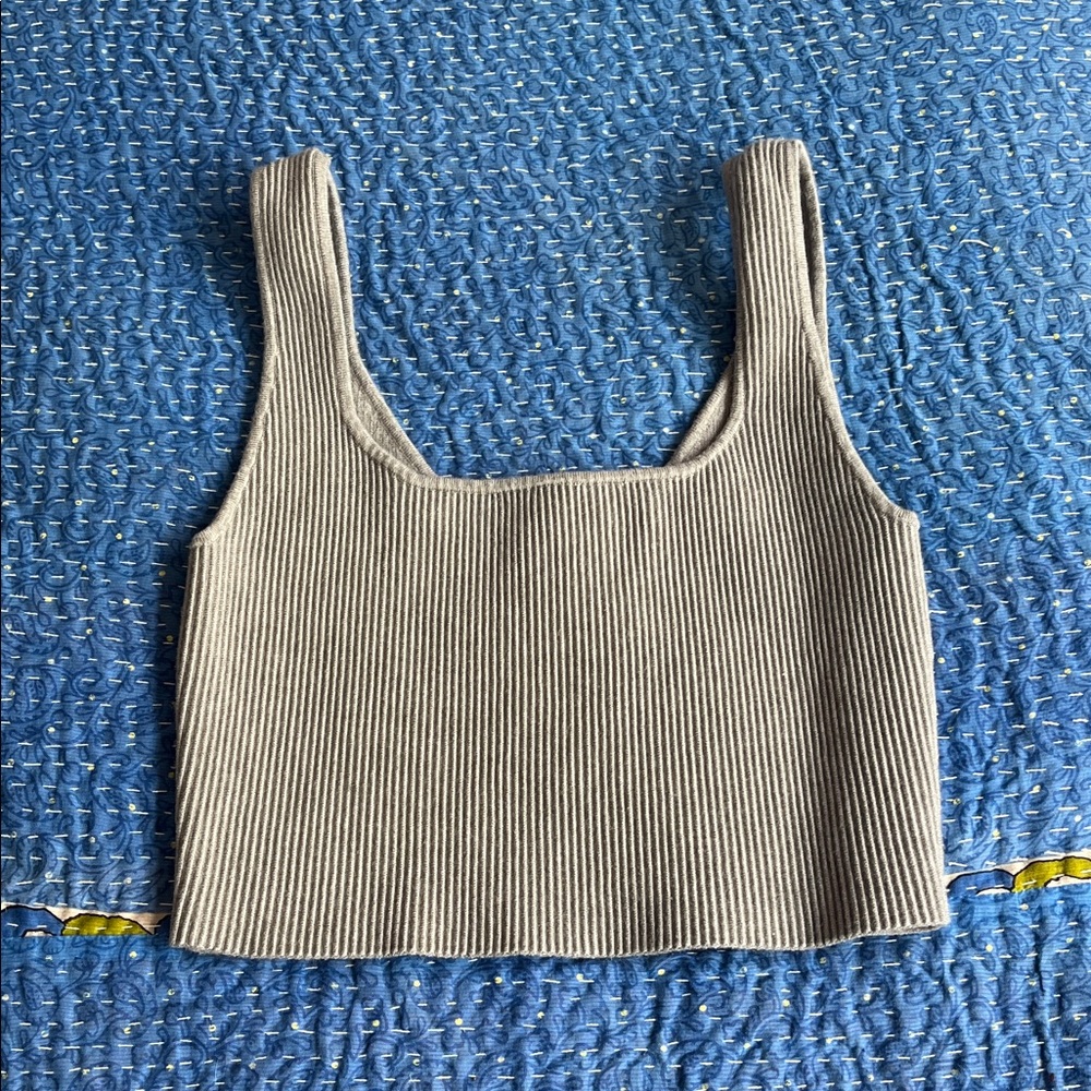Abound Gray Ribbed Crop Top